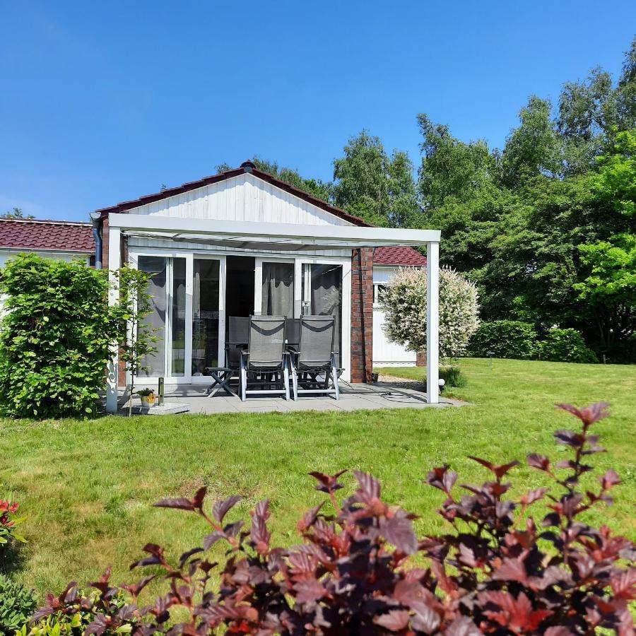 Seestern - Ferienhaus Am Quendorfer See Schuettorf Exterior foto